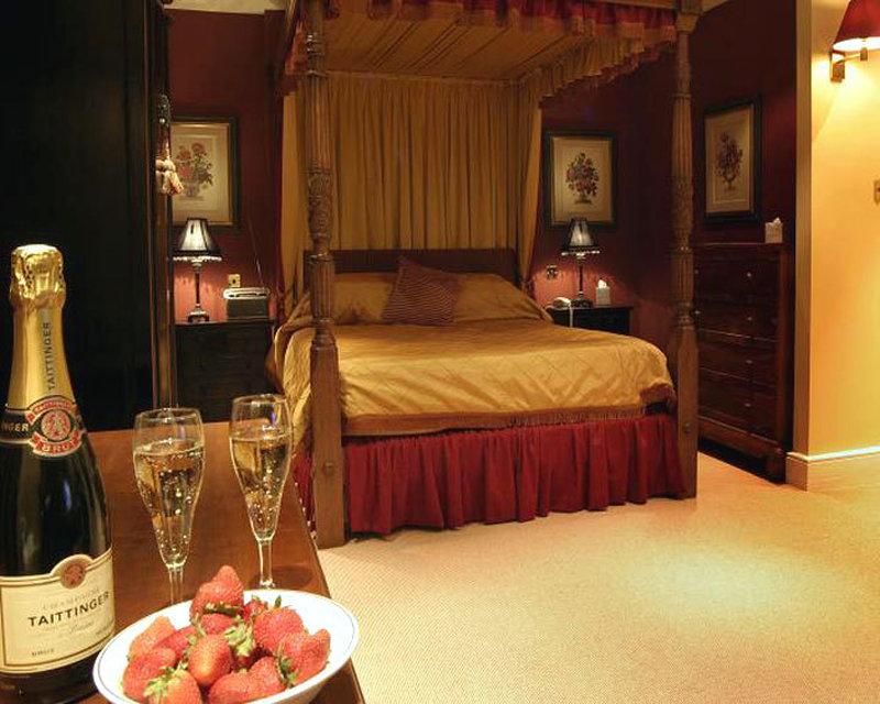 Hurtwood Hotel Peaslake Δωμάτιο φωτογραφία