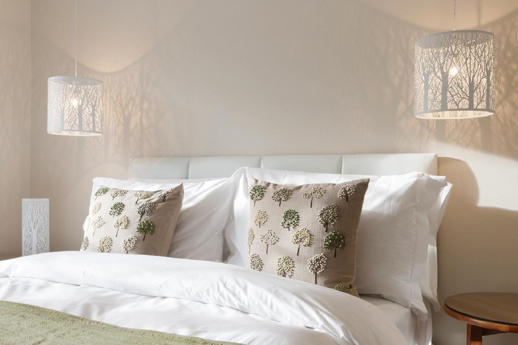 Hurtwood Hotel Peaslake Εξωτερικό φωτογραφία