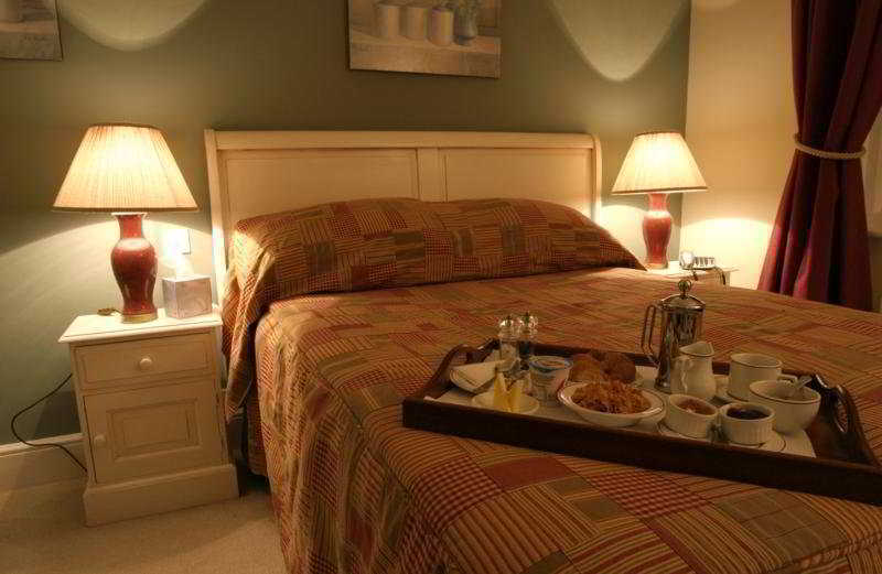 Hurtwood Hotel Peaslake Δωμάτιο φωτογραφία